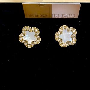 Heidi Daus beautiful vintage style earrings